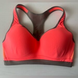Victoria’s Secret‎ Coral Sports Bra size 34DD